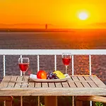 Iconic Stone Apartament İzmir