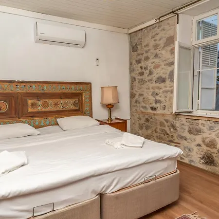 Iconic Stone Apartment *