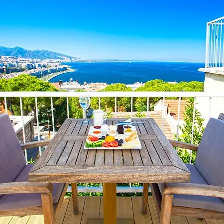 アパート Iconic Stone イズミル