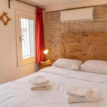 Iconic Stone * イズミル