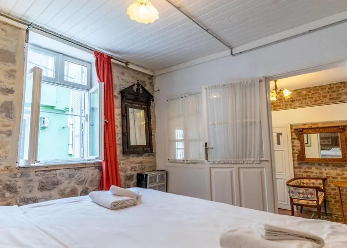 Iconic Stone Appartement *